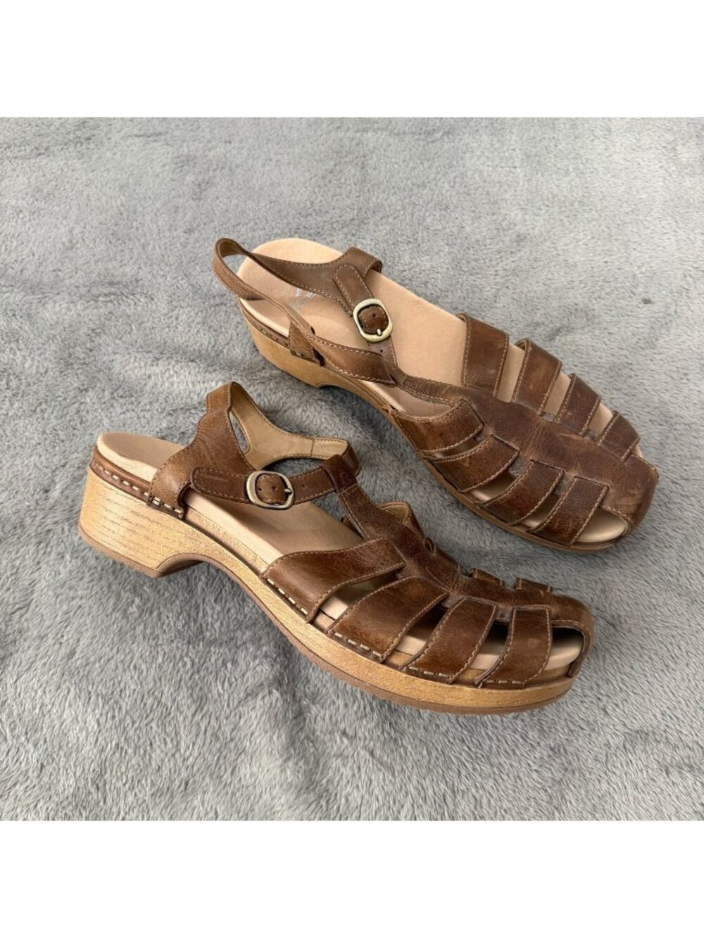 Dansko Brie Sandals Fisherman Shoes Clogs Womens size 40 US 9.5 10 Brown Leather